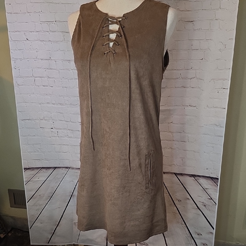 Smell The Roses Brown Faux‎ Suede Lace Up Mini Shift Dress Size M